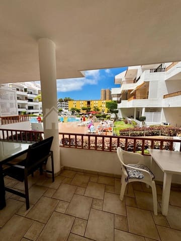 2 soveværelse Lejlighed til salg i Los Cristianos, Arona med swimmingpool - € 449.000 (Ref: 9405932)