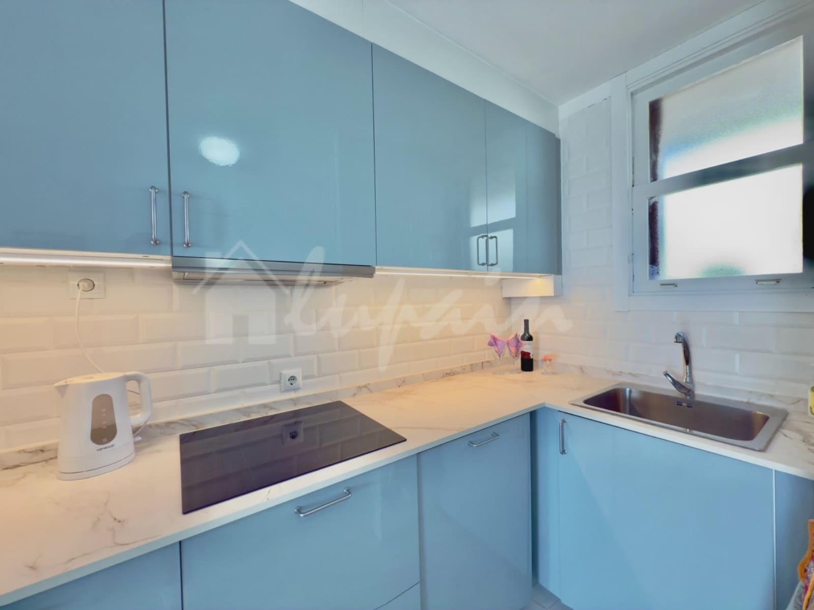 1 sypialnia Apartament na sprzedaż w Los Cristianos z basenem - 425 000 € (Ref: 9413460)