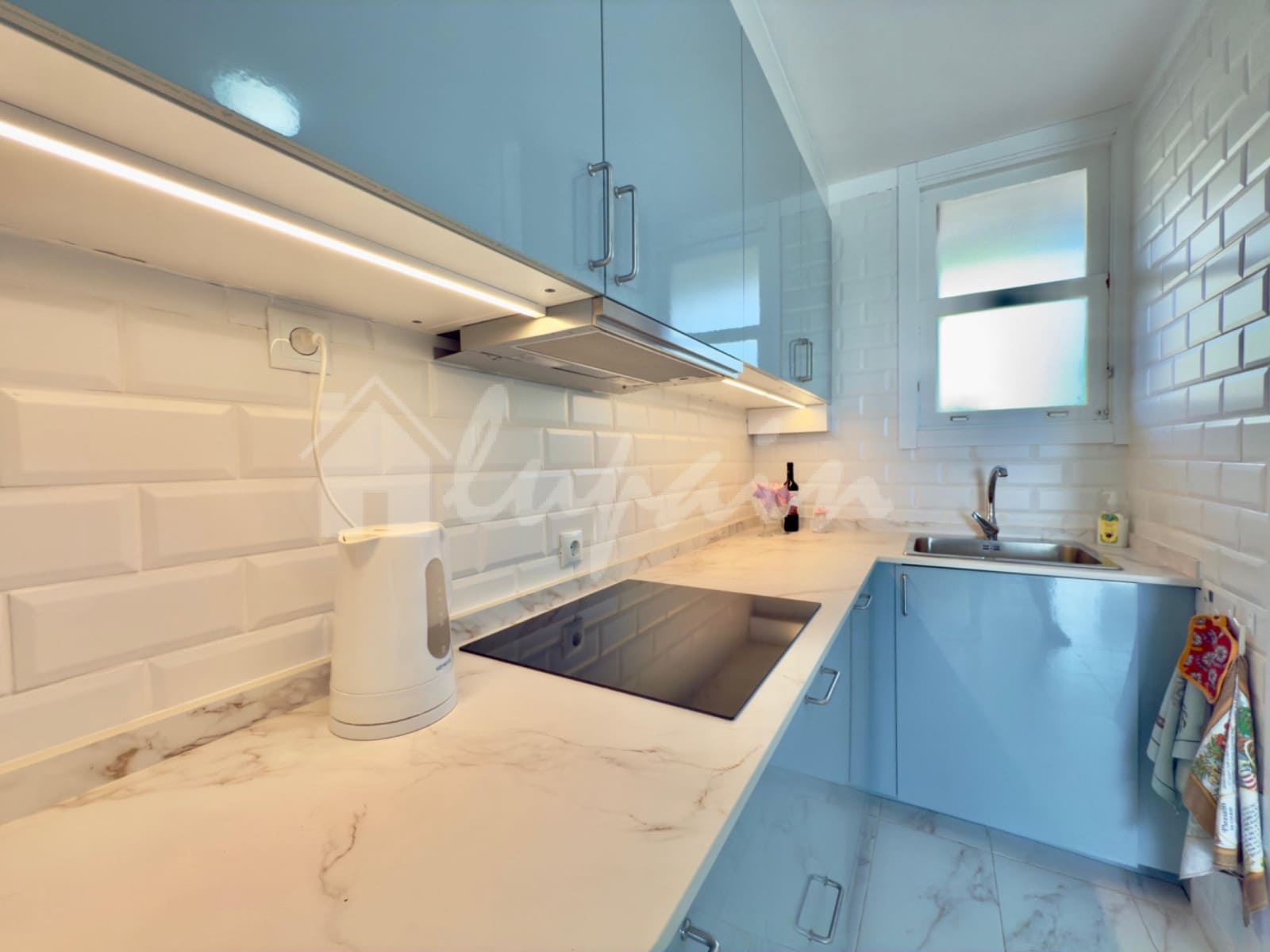 1 quarto Apartamento para venda em Los Cristianos com piscina - 425 000 € (Ref: 9413460)