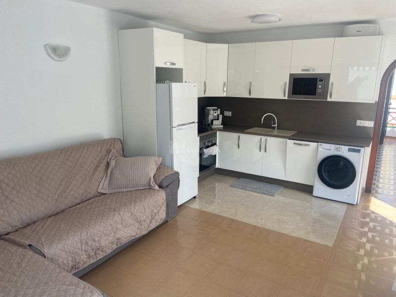 2 soverom Leilighet til salgs i Los Cristianos med svømmebasseng - € 369 000 (Ref: 9433340)