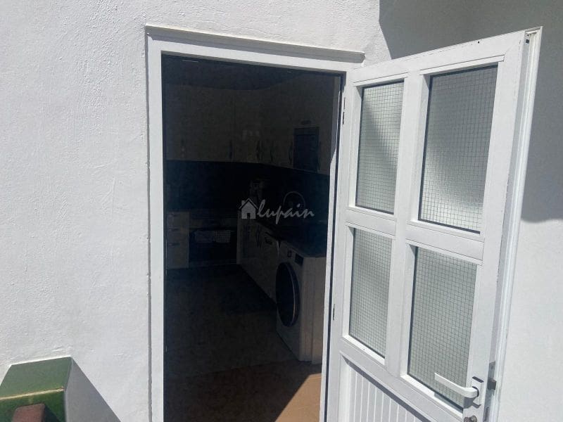 2 soverom Leilighet til salgs i Los Cristianos med svømmebasseng - € 369 000 (Ref: 9433340)