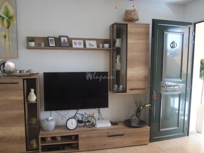 1 bedroom Apartment for sale in Costa del Silencio with pool - € 240,000 (Ref: 9433341)