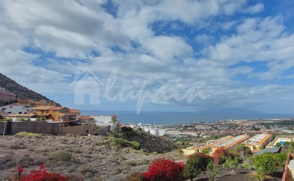 2 bedroom Apartment for sale in Torviscas with pool - € 335,000 (Ref: 9440564)