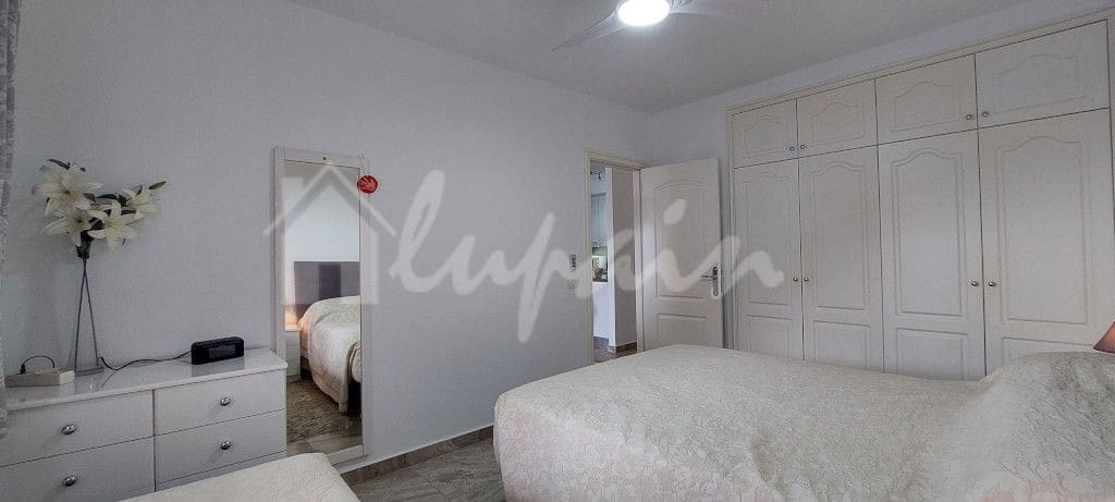 2 soveværelse Lejlighed til salg i Roque del Conde med swimmingpool - € 335.000 (Ref: 9440564)