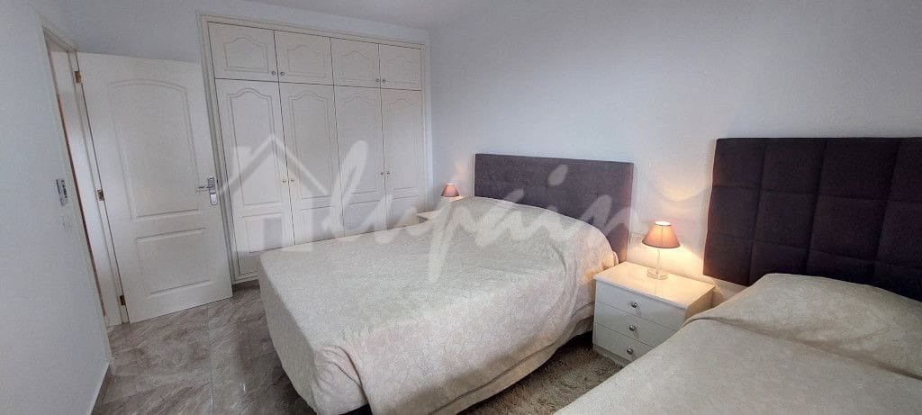 2 soveværelse Lejlighed til salg i Roque del Conde med swimmingpool - € 335.000 (Ref: 9440564)