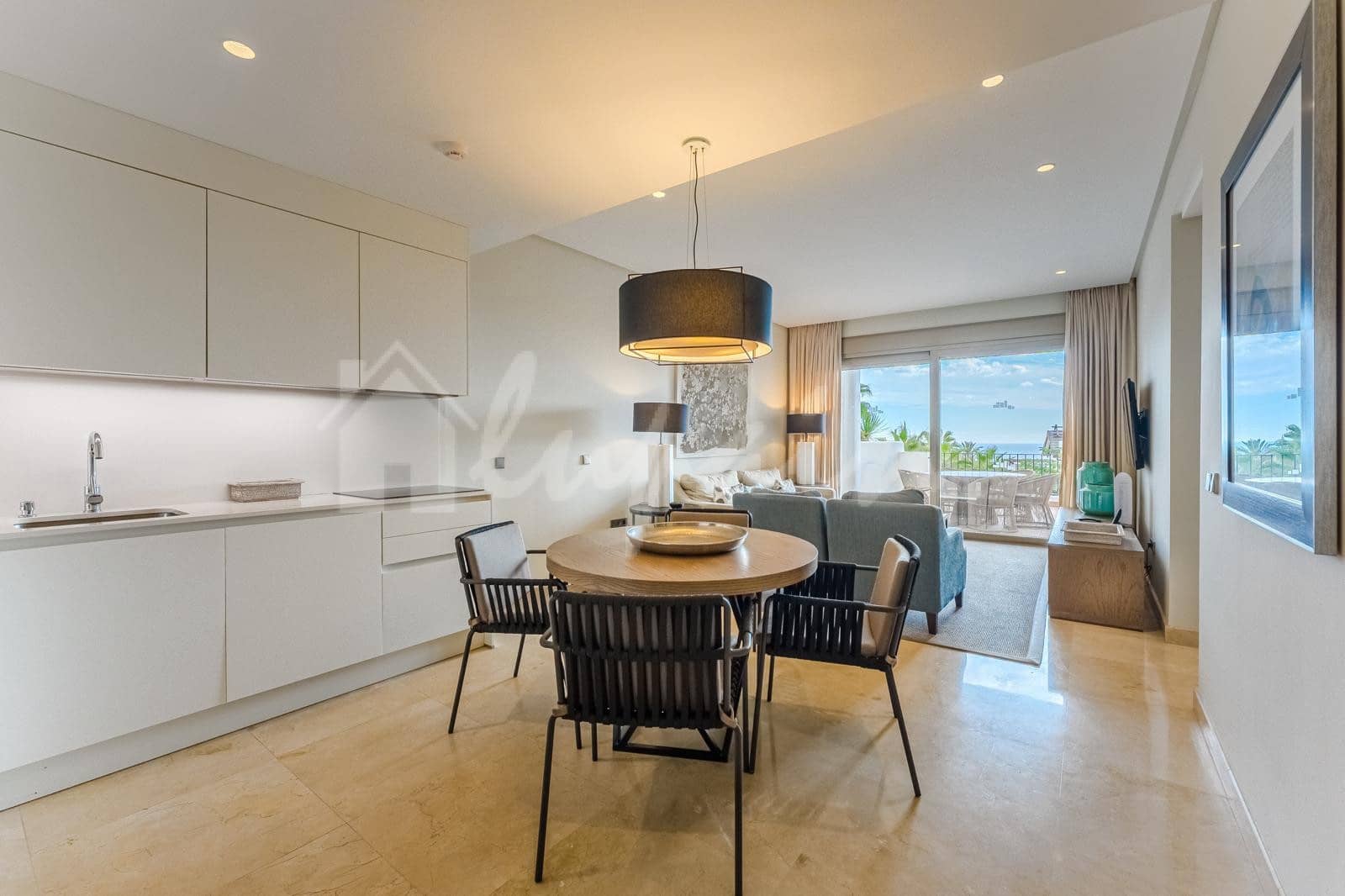 2 chambre Appartement à vendre à Playa San Juan avec piscine - 720 000 € (Ref: 9440565)