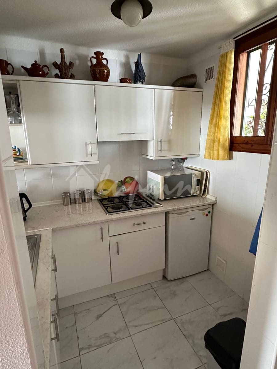 2 sypialnia Apartament na sprzedaż w Playa de las Americas z basenem - 495 000 € (Ref: 9447006)