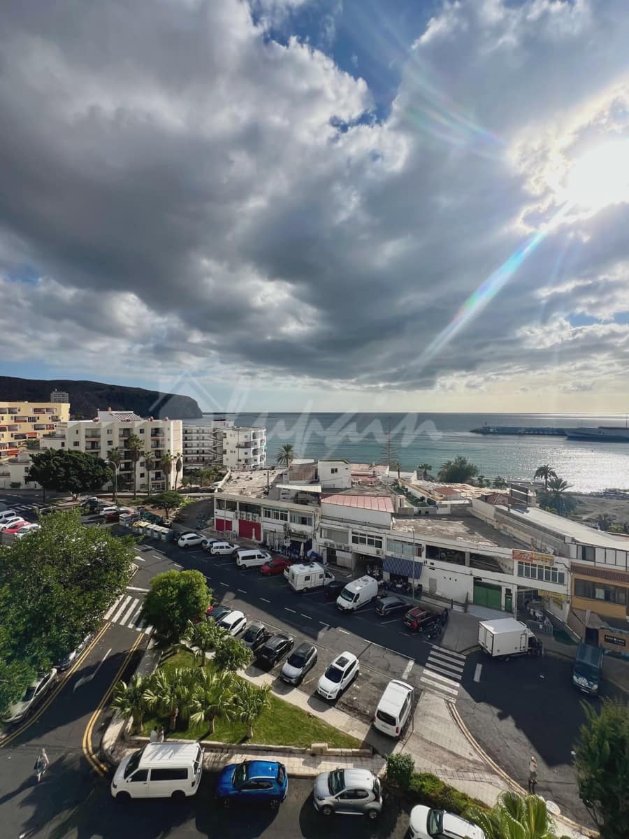 1 quarto Apartamento para venda em Los Cristianos com piscina - 379 000 € (Ref: 9450847)