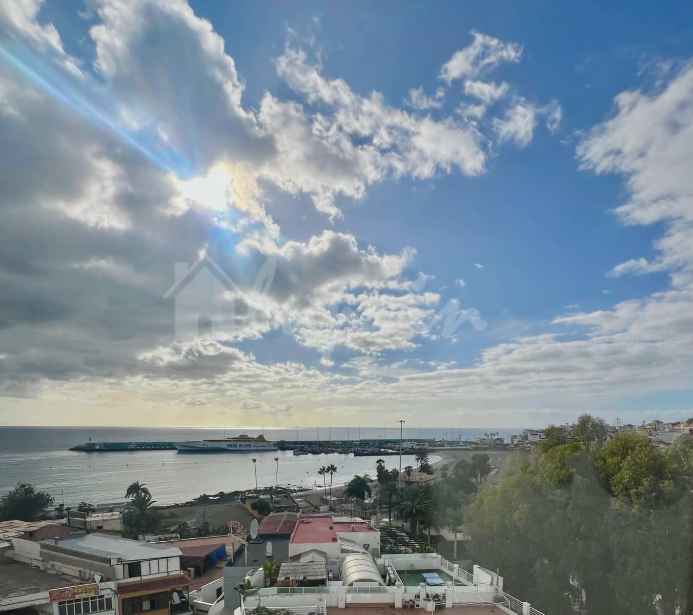 1 quarto Apartamento para venda em Los Cristianos com piscina - 379 000 € (Ref: 9450847)