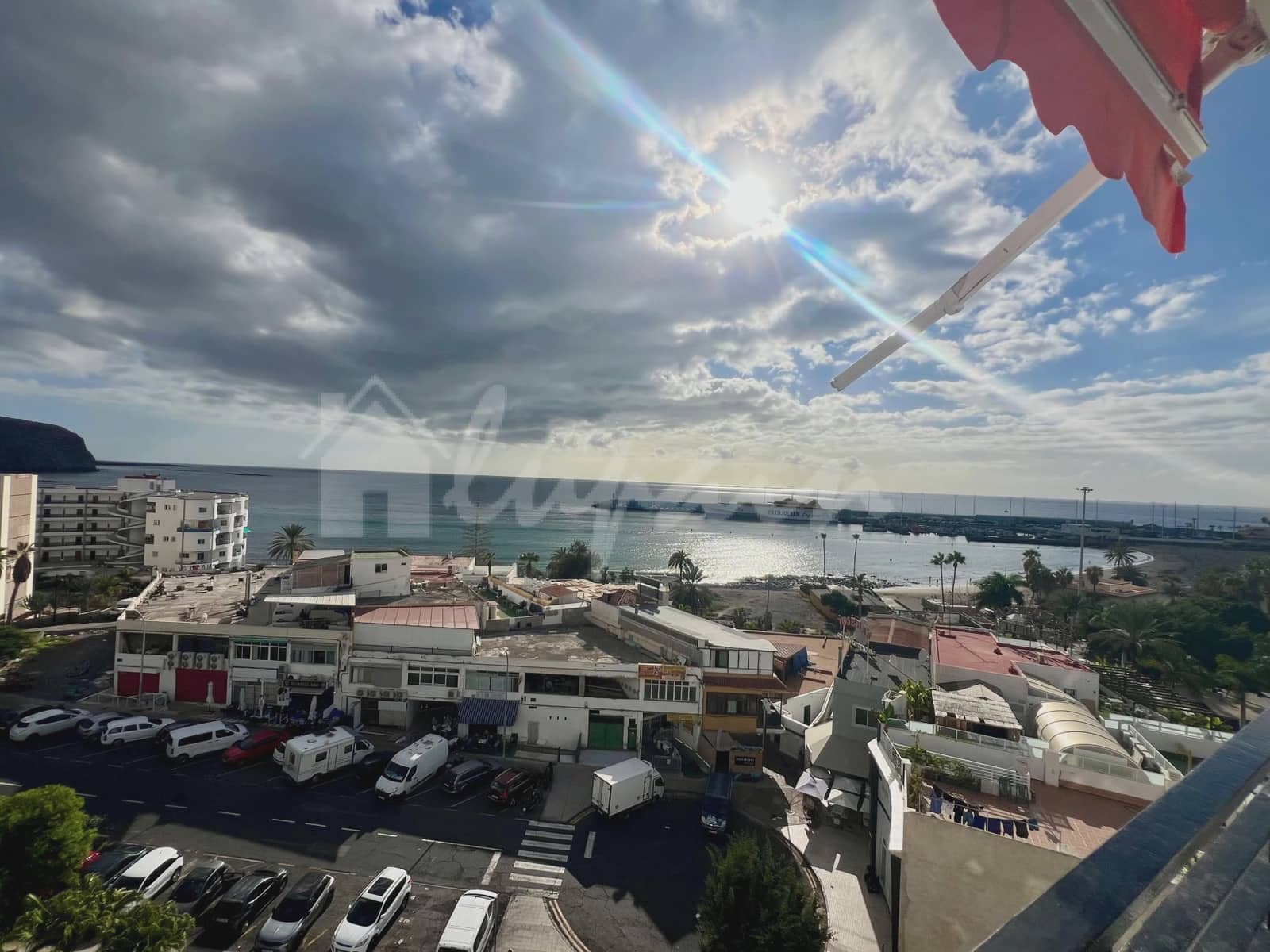 1 quarto Apartamento para venda em Los Cristianos com piscina - 379 000 € (Ref: 9450847)