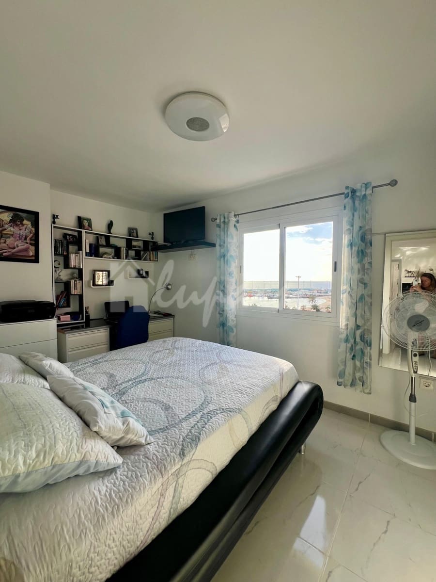 Apartamento de 1 habitación en La Estrella en venta con piscina - 365.000 € (Ref: 9450847)