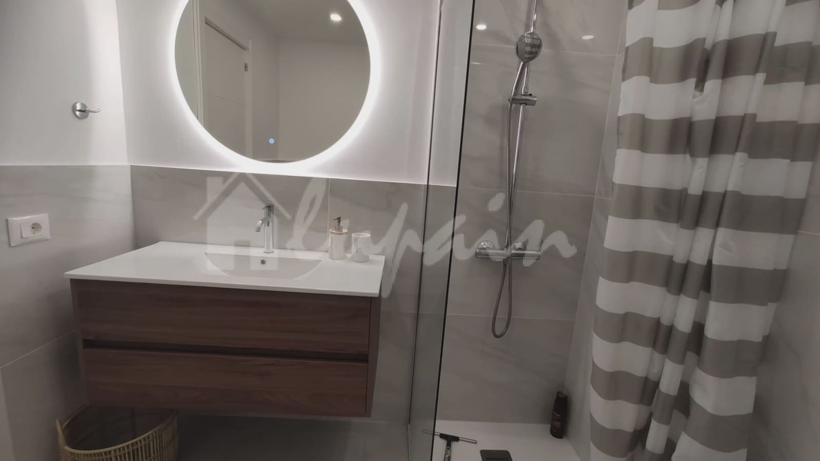 2 soverom Leilighet til salgs i Torviscas med svømmebasseng - € 355 000 (Ref: 9470868)