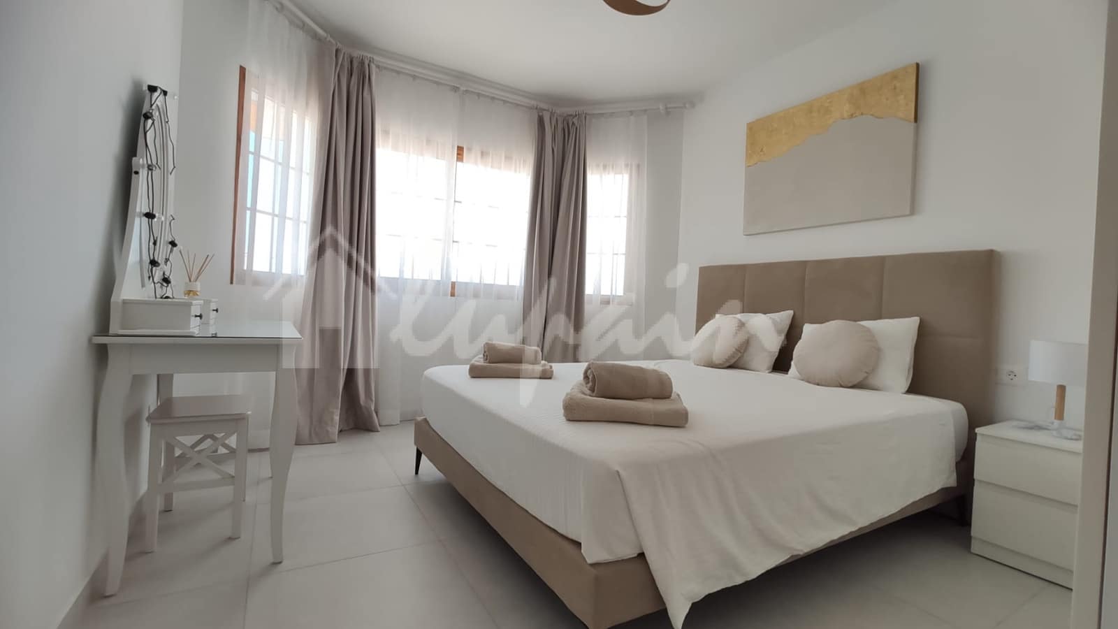 Apartamento de 2 habitaciones en Torviscas en venta con piscina - 355.000 € (Ref: 9470868)