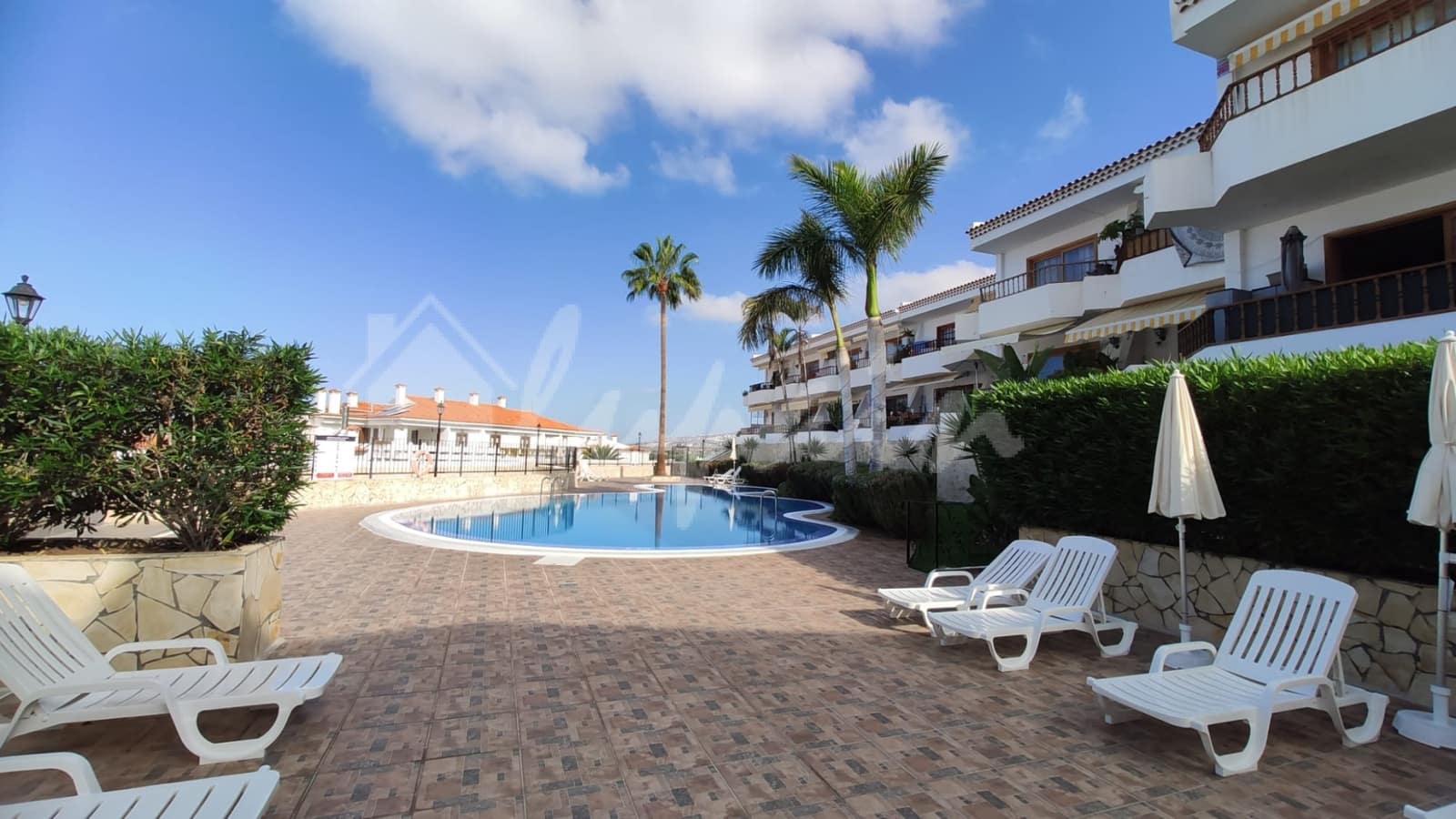 Apartamento de 2 habitaciones en Torviscas en venta con piscina - 355.000 € (Ref: 9470868)