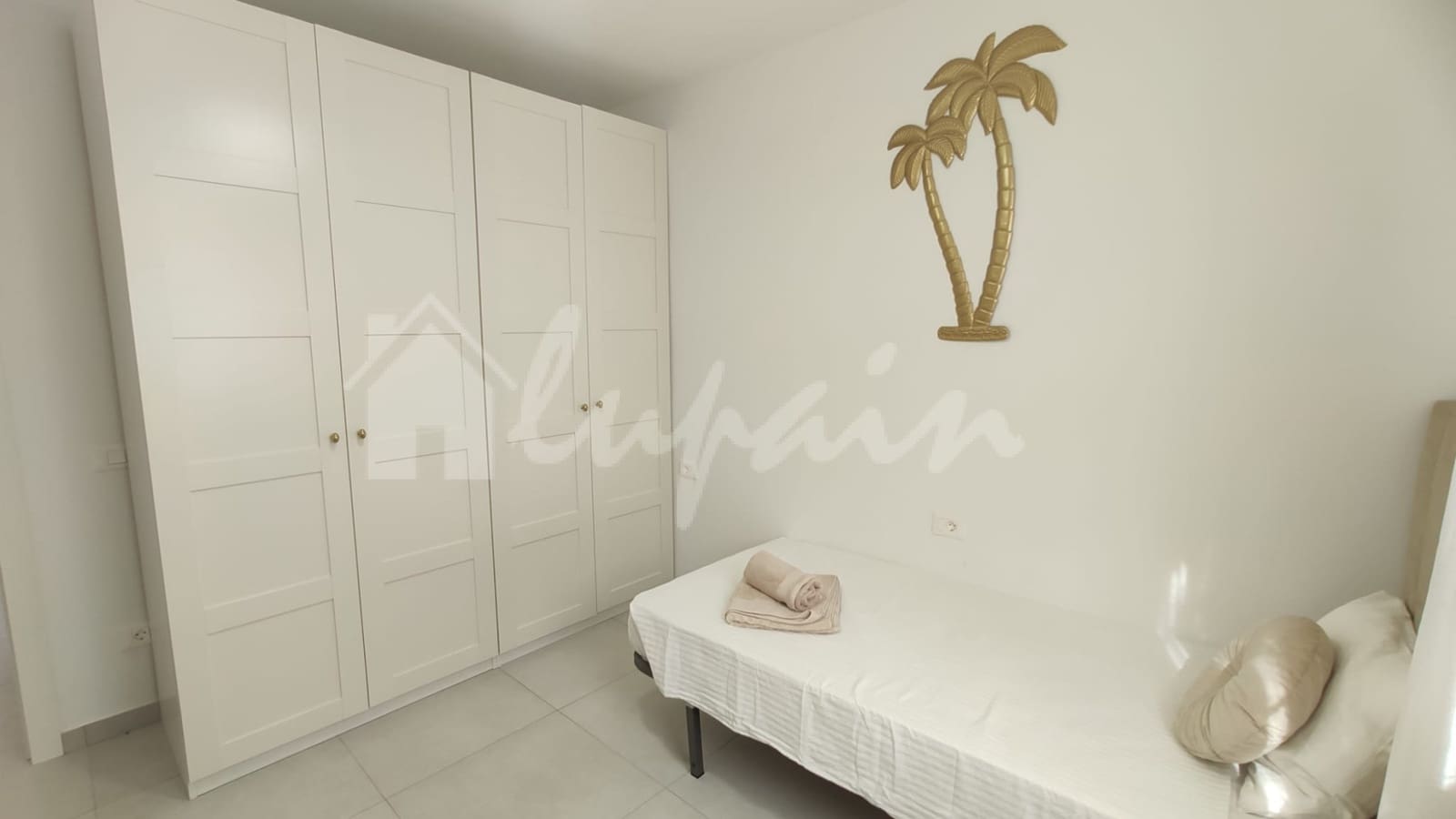 Apartamento de 2 habitaciones en Torviscas en venta con piscina - 355.000 € (Ref: 9470868)