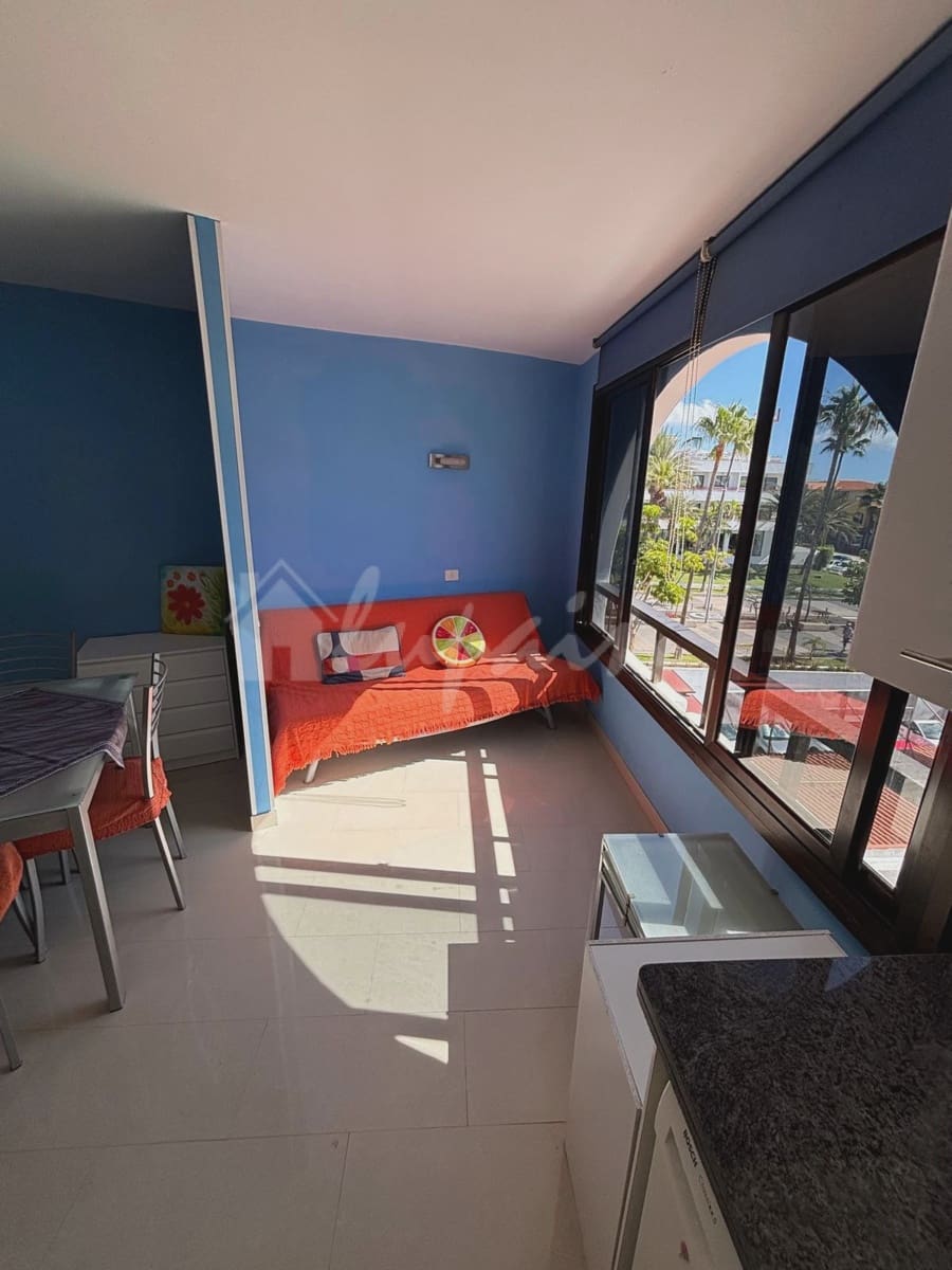 Studio à vendre à Playa de las Americas avec piscine - 299 000 € (Ref: 9470869)