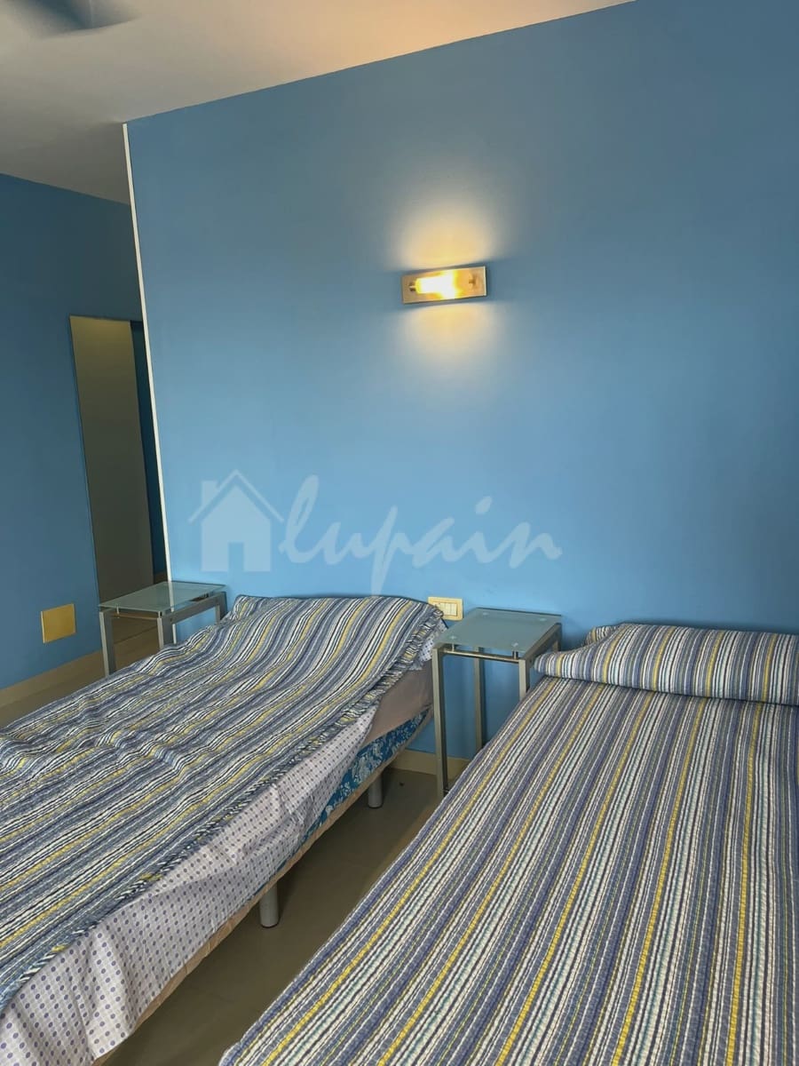 Studio à vendre à Playa de las Americas avec piscine - 299 000 € (Ref: 9470869)