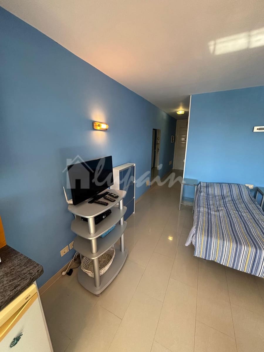 Studio til salg i Playa de las Americas med swimmingpool - € 299.000 (Ref: 9470869)