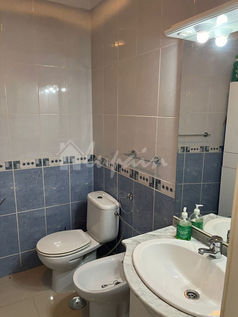 Studio til salg i Playa de las Americas med swimmingpool - € 299.000 (Ref: 9470869)