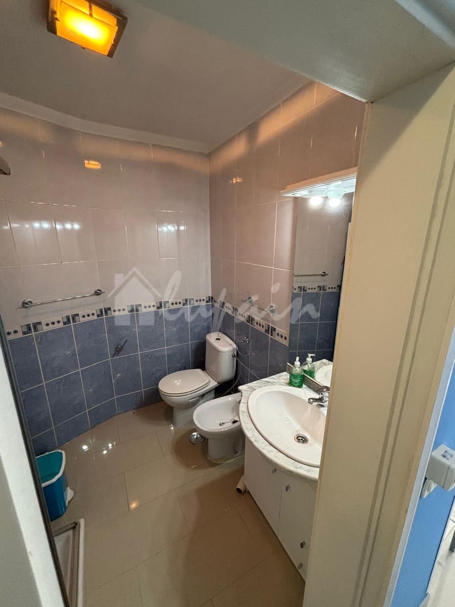 Studio til salg i Playa de las Americas med swimmingpool - € 299.000 (Ref: 9470869)