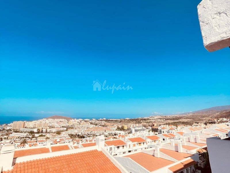 1 sypialnia Penthouse na sprzedaż w Los Cristianos z basenem - 289 000 € (Ref: 9470870)