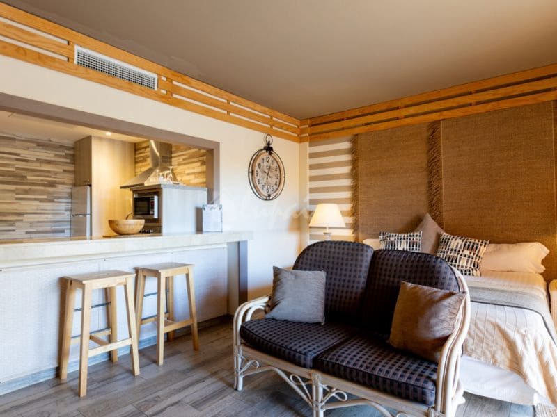 1 Zimmer Apartment zu verkaufen in Playa de las Americas mit Pool - 330.000 € (Ref: 9472763)