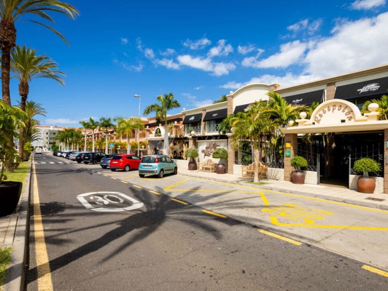 1 Zimmer Apartment zu verkaufen in Playa de las Americas mit Pool - 330.000 € (Ref: 9472763)