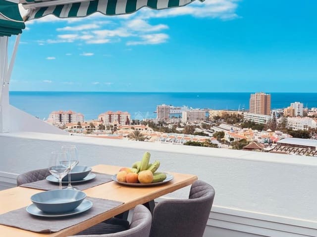 2 bedroom Apartment for sale in Los Cristianos, Arona with pool - € 475,000 (Ref: 9472765)