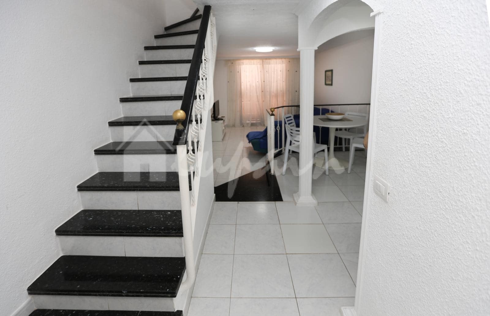 2 sovrum Lägenhet till salu i Playa de las Americas med pool - 750 000 € (Ref: 9521081)