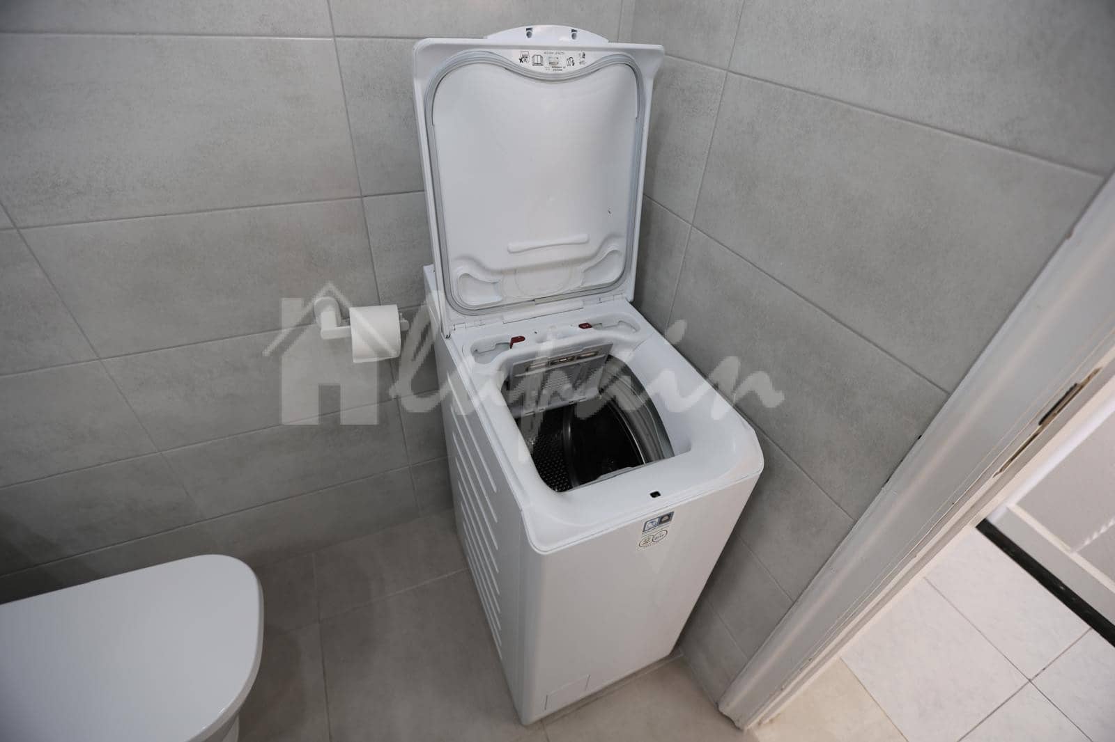 2 sovrum Lägenhet till salu i Playa de las Americas med pool - 750 000 € (Ref: 9521081)