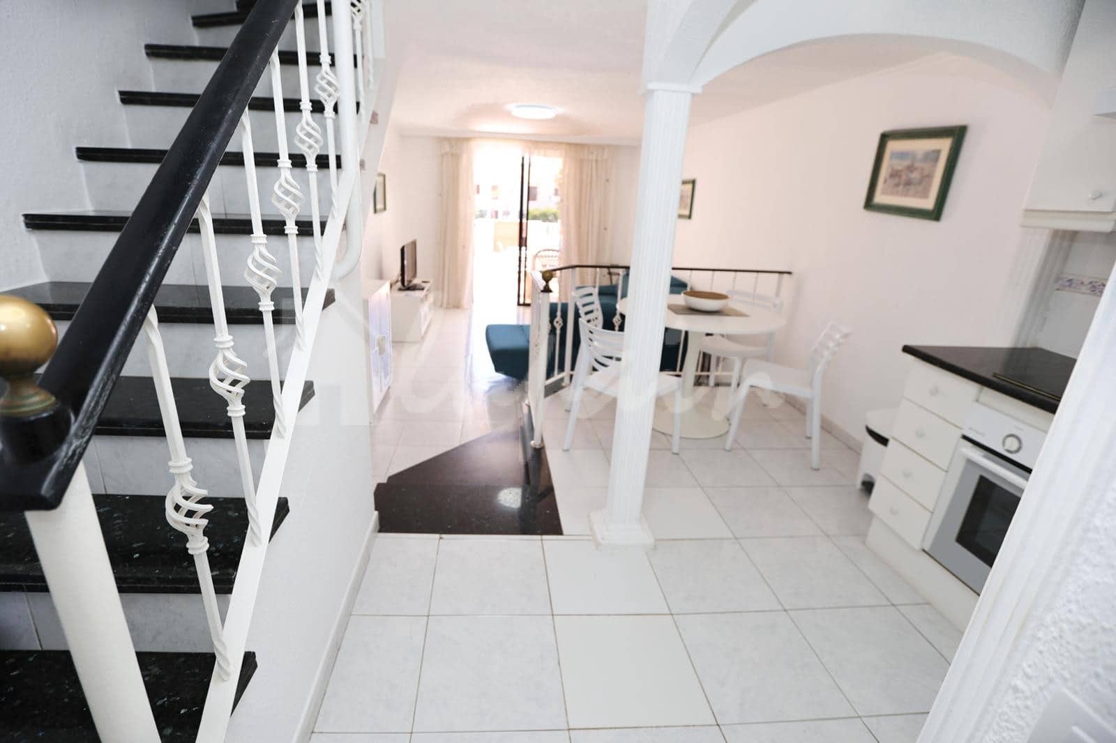 2 sovrum Lägenhet till salu i Playa de las Americas med pool - 750 000 € (Ref: 9521081)