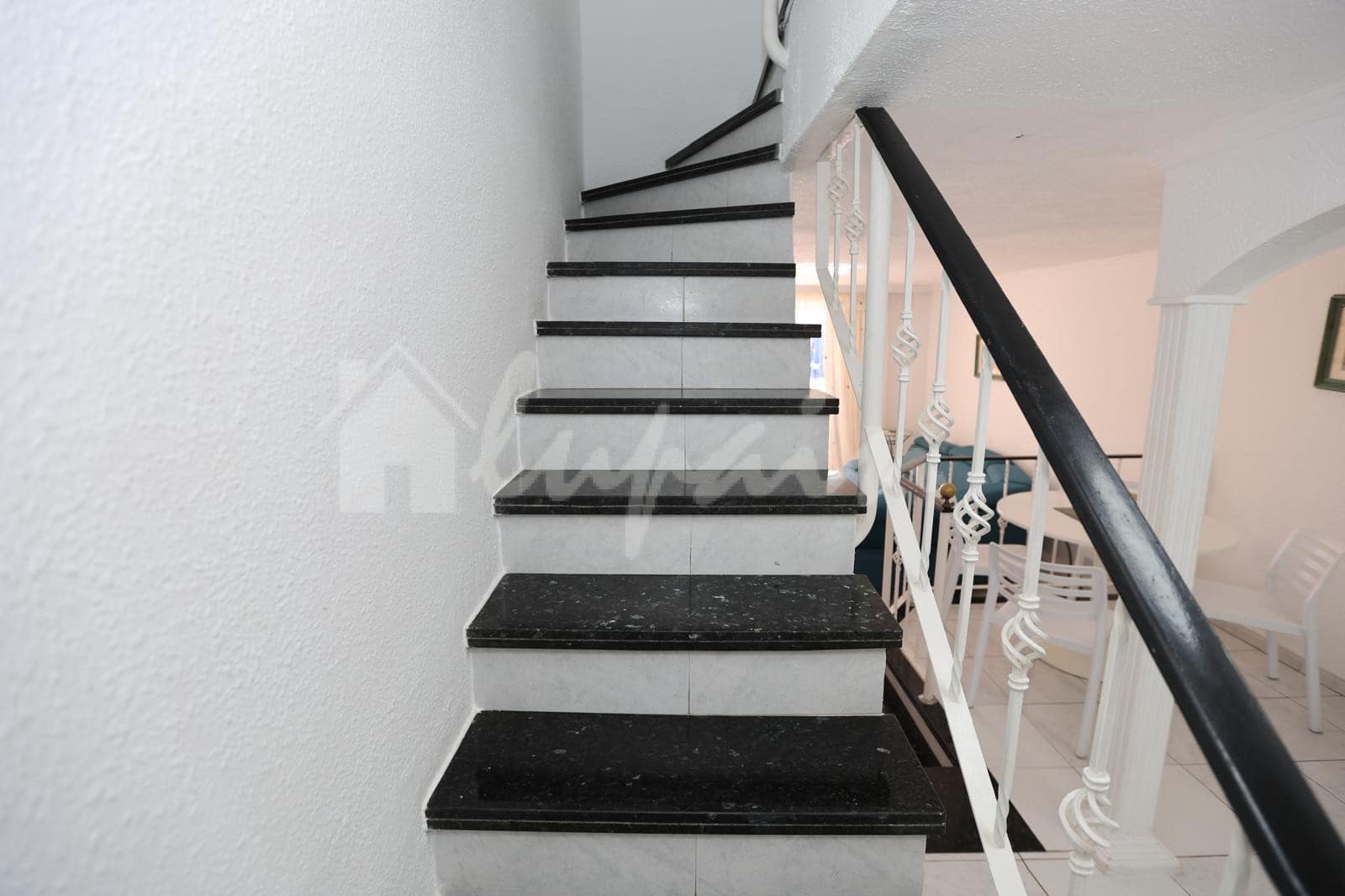 2 sovrum Lägenhet till salu i Playa de las Americas med pool - 750 000 € (Ref: 9521081)