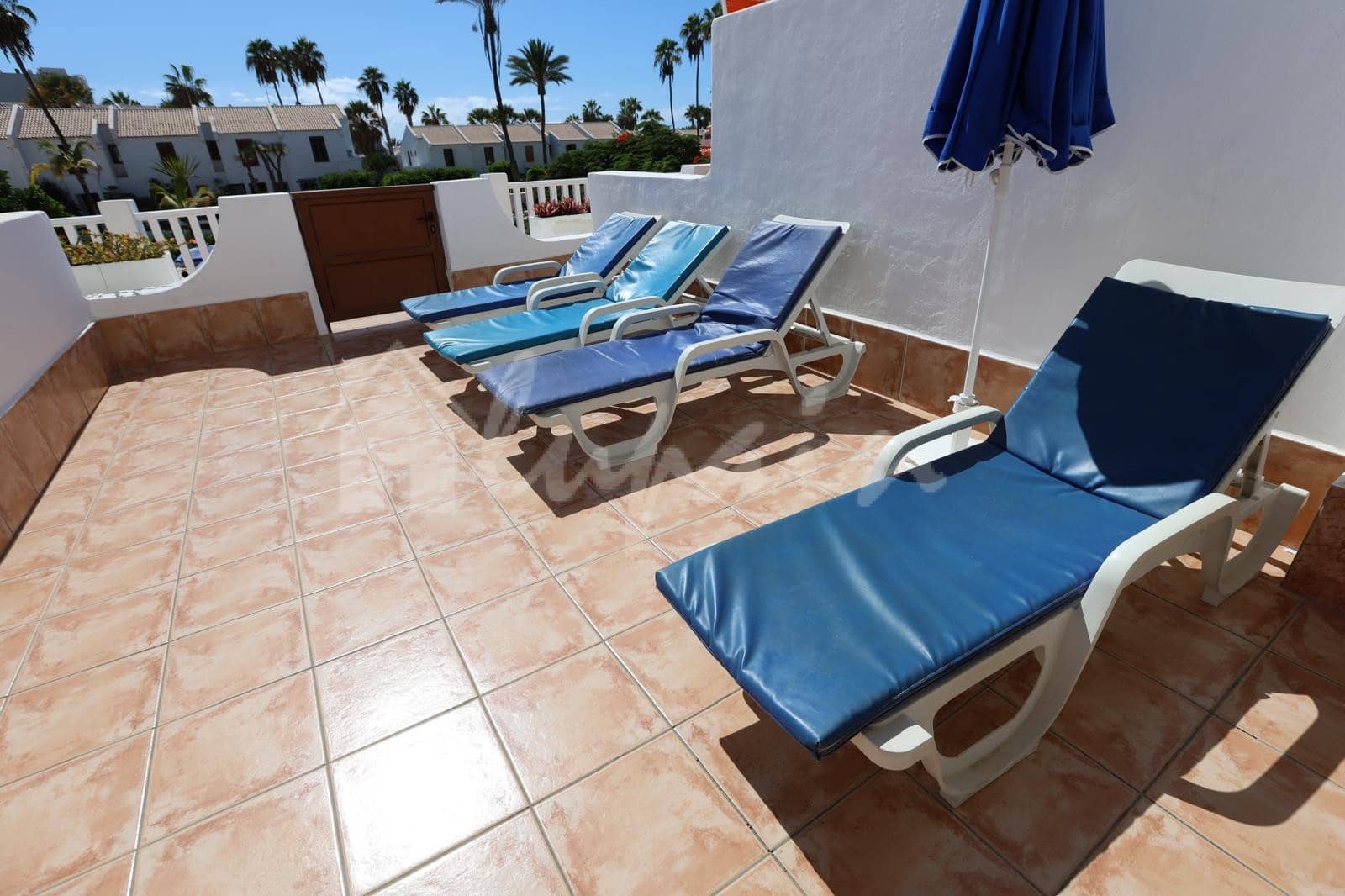 2 sovrum Lägenhet till salu i Playa de las Americas med pool - 750 000 € (Ref: 9521081)