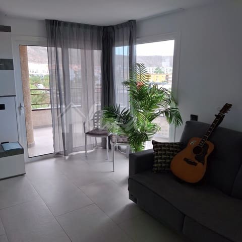 2 sypialnia Apartament na sprzedaż w Los Cristianos, Arona - 545 000 € (Ref: 9532807)