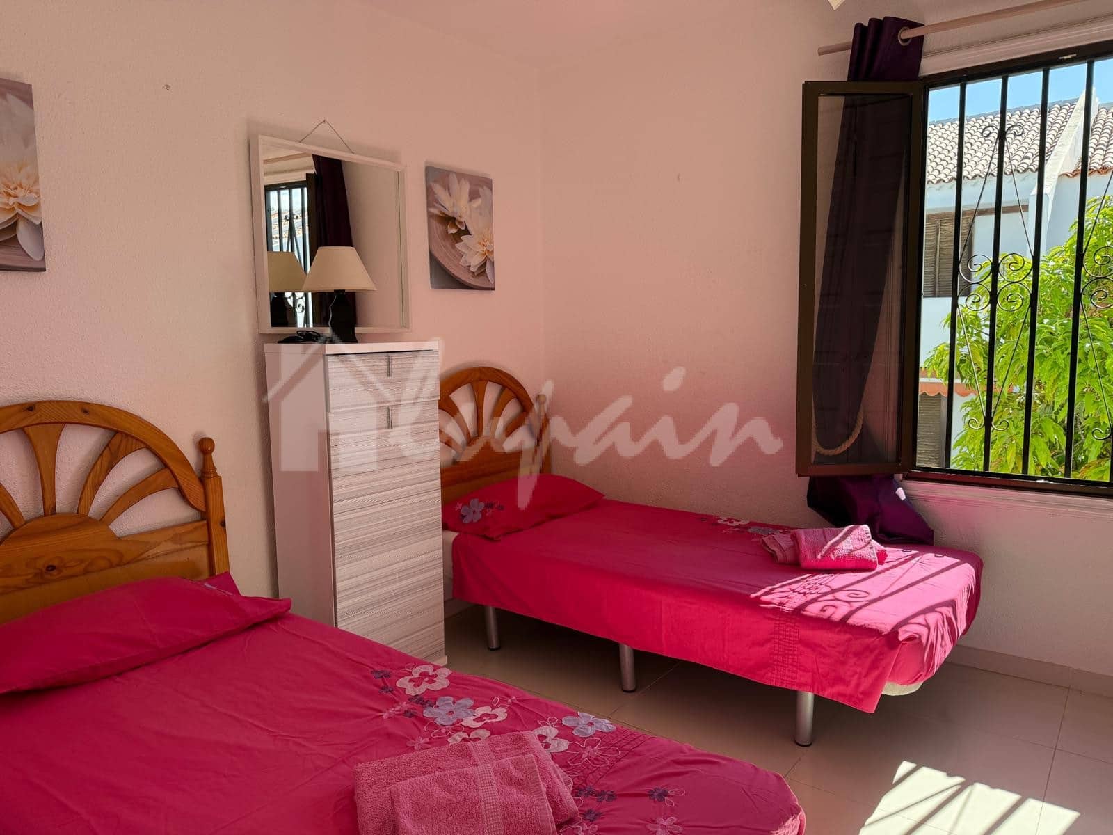 3 quarto Casa em Banda para venda em Playa de las Americas com piscina - 935 000 € (Ref: 9532808)