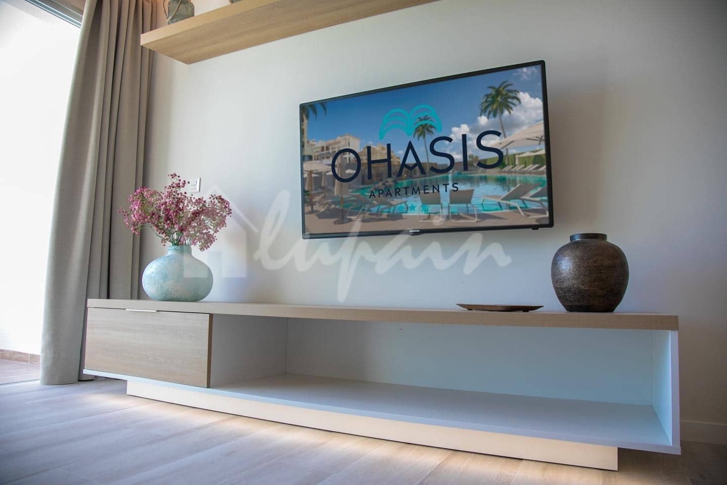 1 sypialnia Apartament na sprzedaż w Los Cristianos z basenem - 240 000 € (Ref: 9536532)