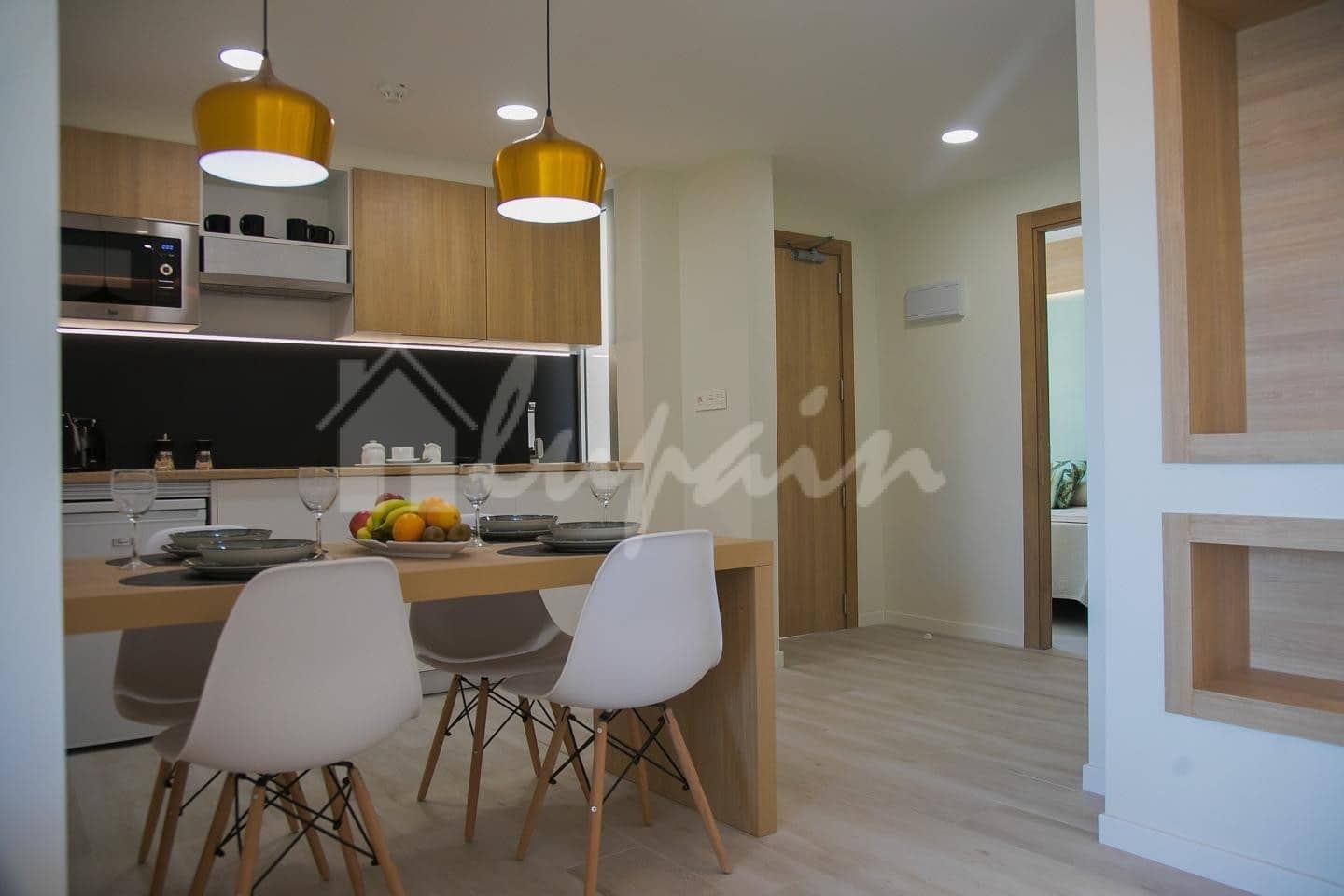 1 sypialnia Apartament na sprzedaż w Los Cristianos z basenem - 240 000 € (Ref: 9536532)