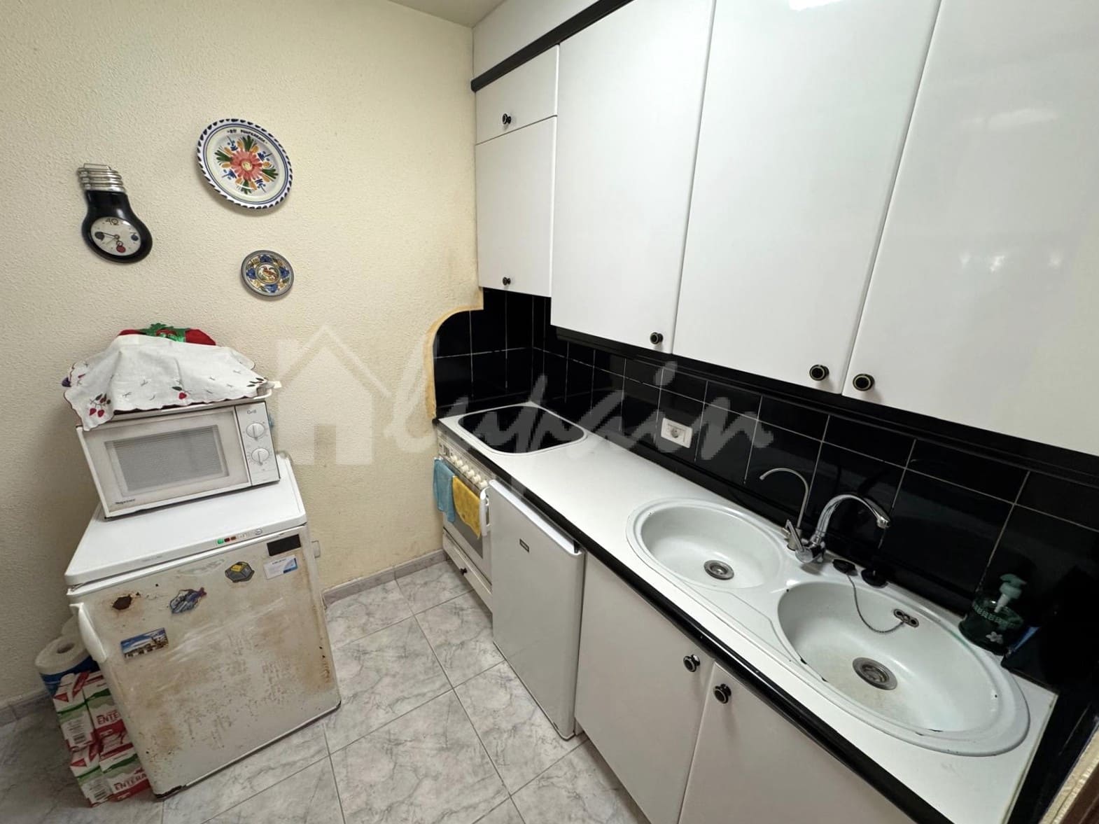 Apartamento de 2 habitaciones en Los Cristianos en venta - 315.000 € (Ref: 9536533)