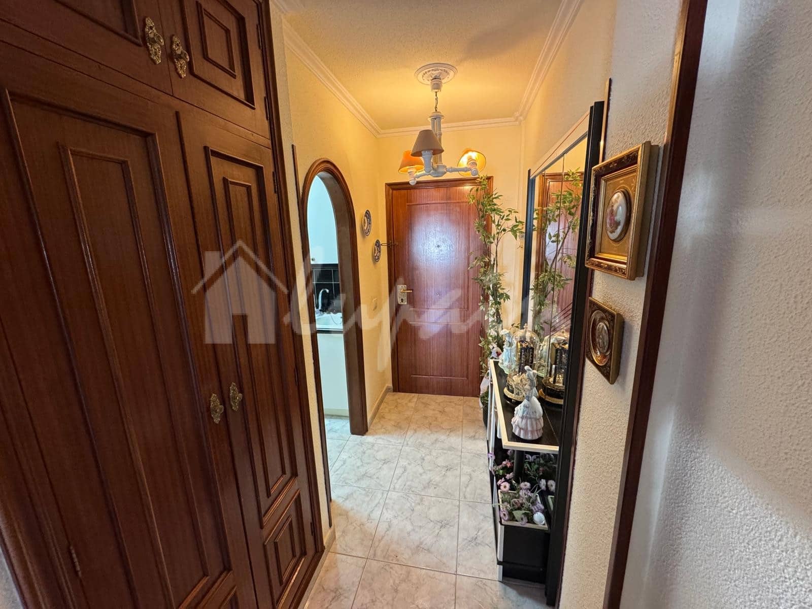Apartamento de 2 habitaciones en Los Cristianos en venta - 315.000 € (Ref: 9536533)