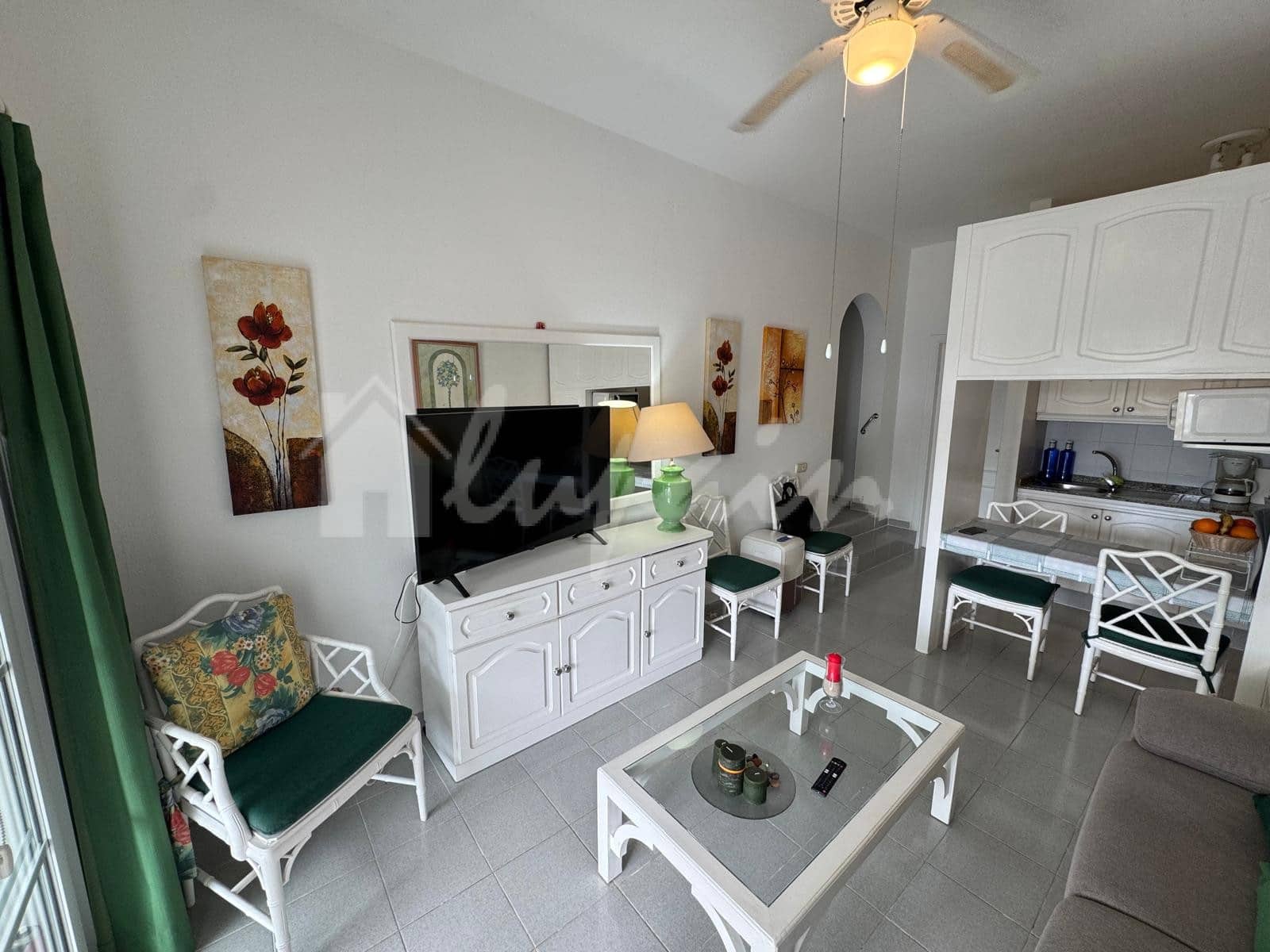 1 bedroom Apartment for sale in Playa Fanabe with pool - € 420,000 (Ref: 9536534)