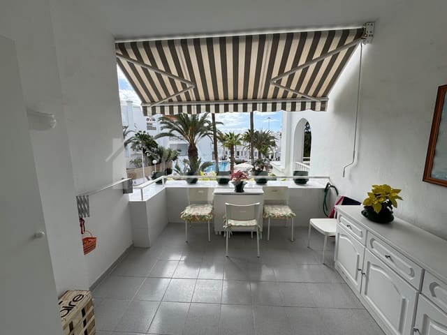 Apartamento de 1 habitación en Playa Fañabe, Adeje en venta con piscina - 425.000 € (Ref: 9536534)
