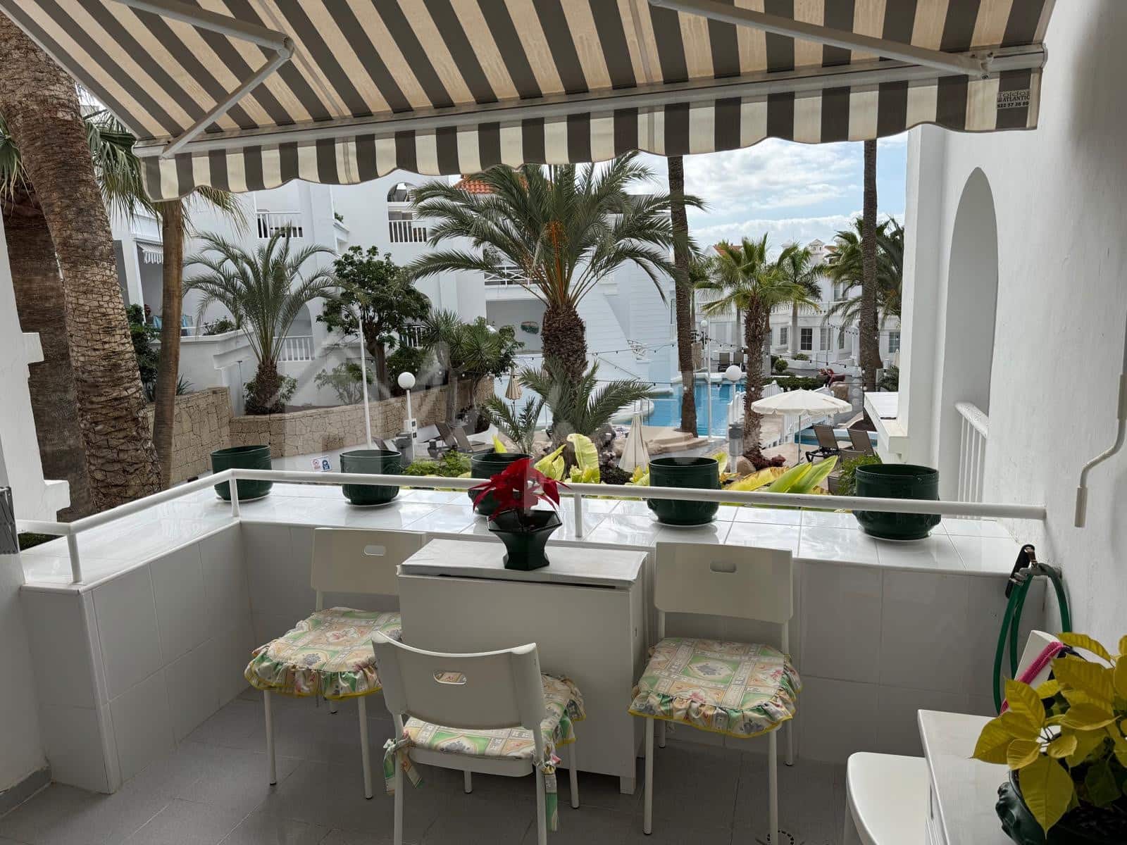 1 bedroom Apartment for sale in Playa Fanabe with pool - € 420,000 (Ref: 9536534)