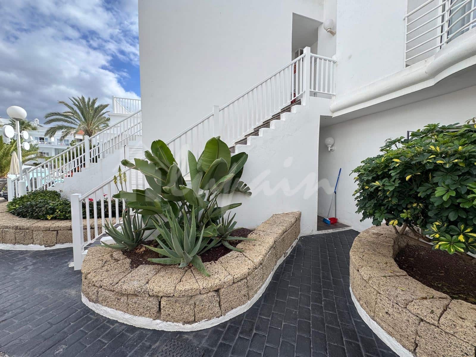 1 bedroom Apartment for sale in Playa Fanabe with pool - € 420,000 (Ref: 9536534)