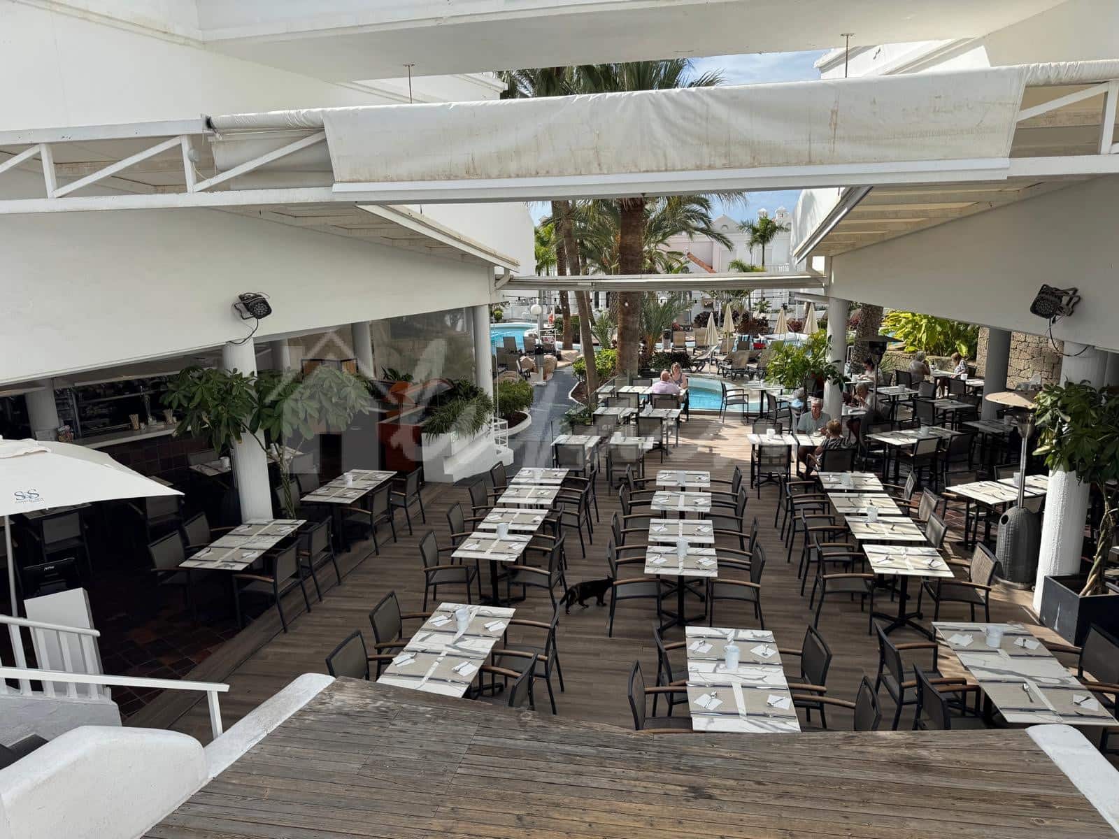 1 bedroom Apartment for sale in Playa Fanabe with pool - € 420,000 (Ref: 9536534)