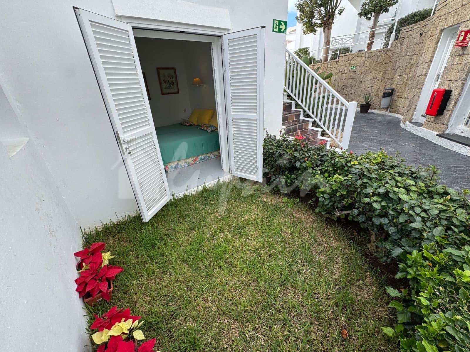 1 bedroom Apartment for sale in Playa Fanabe with pool - € 420,000 (Ref: 9536534)