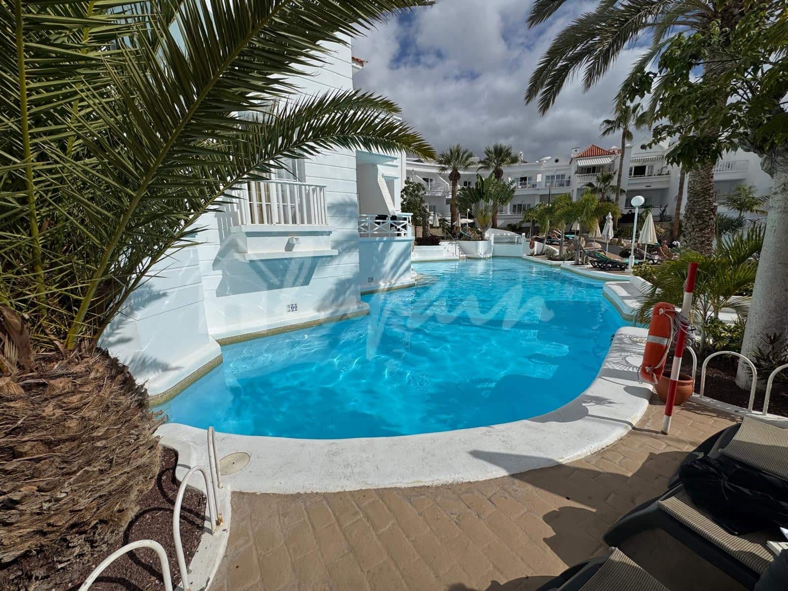 1 bedroom Apartment for sale in Playa Fanabe with pool - € 420,000 (Ref: 9536534)