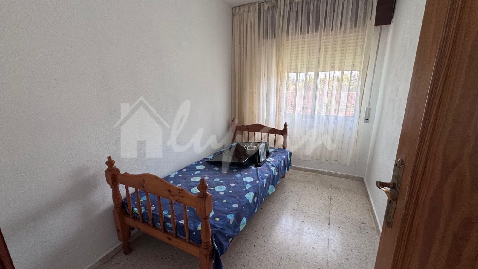 3 makuuhuone Huoneisto myytävänä paikassa Los Cristianos mukana uima-altaan - 395 000 € (Ref: 9536535)