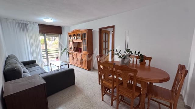 3 makuuhuone Huoneisto myytävänä paikassa Los Cristianos, Arona mukana uima-altaan - 395 000 € (Ref: 9536535)