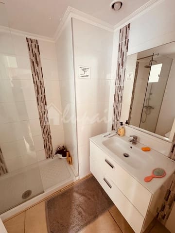 1 sypialnia Apartament na sprzedaż w Los Cristianos, Arona z basenem - 270 000 € (Ref: 9547503)