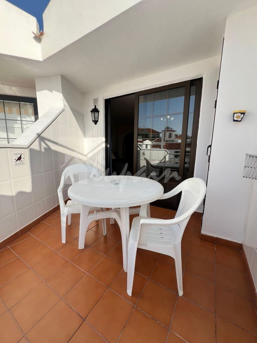 1 sovrum Lägenhet till salu i Los Cristianos med pool - 279 500 € (Ref: 9554518)